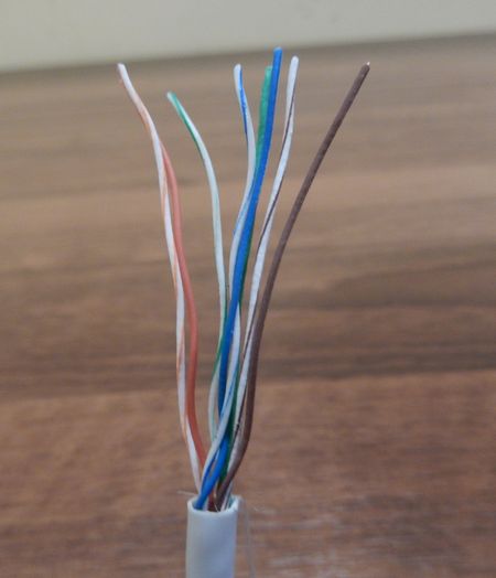 Провода UTP кабеля